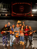 December 6, 2019 | Los Bomberos Toy Wrapping